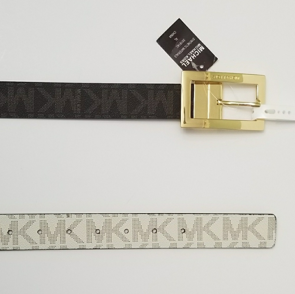 Michael Kors Logo Reversible Chocolate/White Belt - Picture 3 of 7